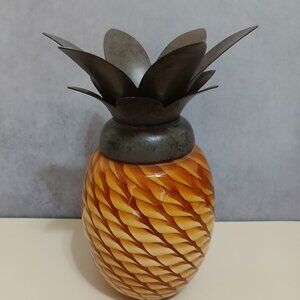 Glass with Metal Pineapple Shaped Light Globe/Decoration